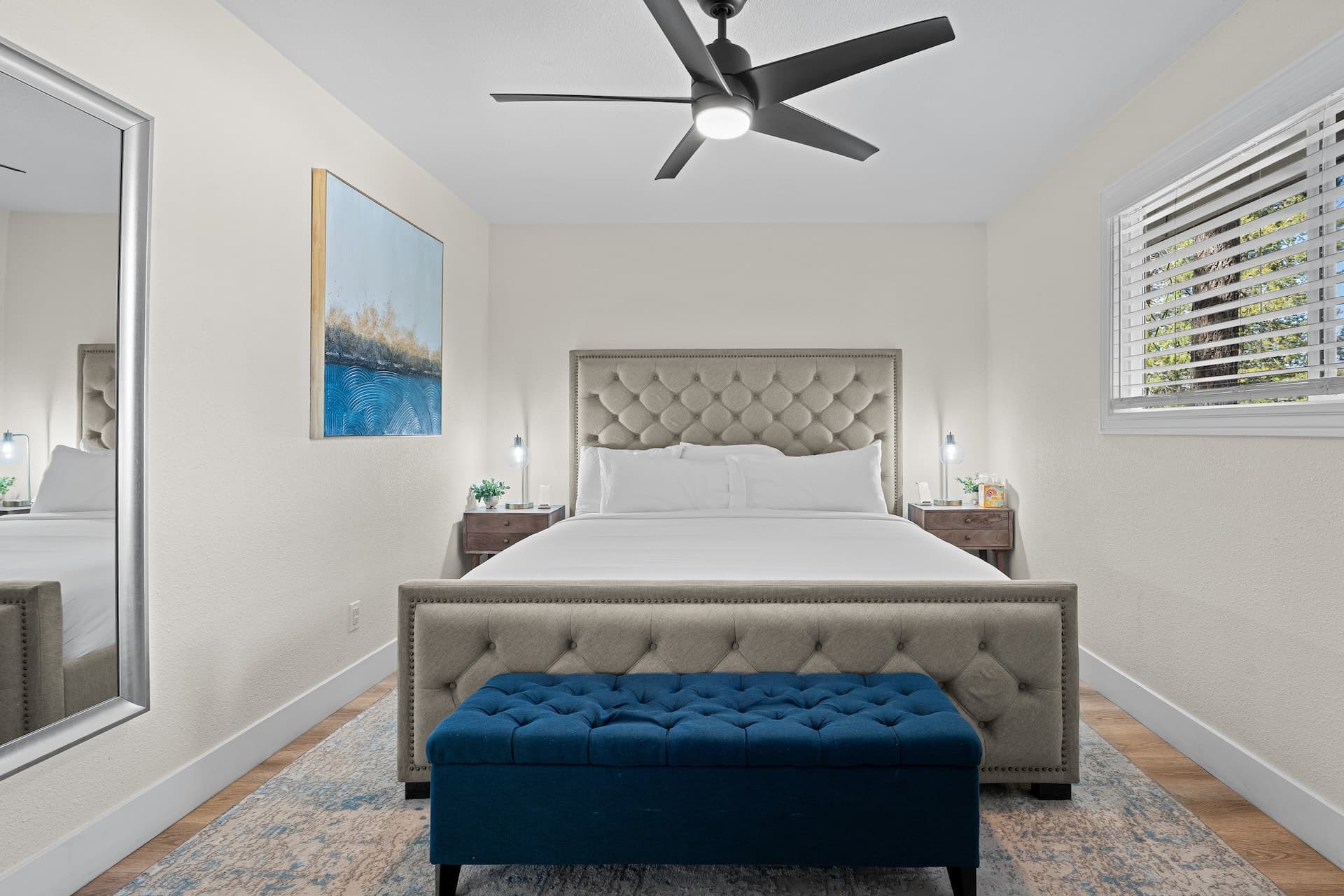 Bright great room with living, kitchen, and dining at the South Lake Tahoe home (photo 3)